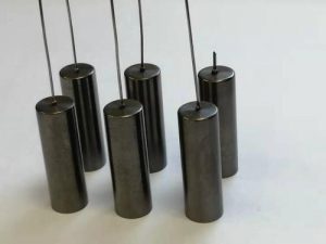 tantalum electrolytic capacitors